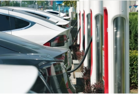 <b>蘑菇TV官网进入电机持续打造优质散热系统 助力新能源充电桩行业</b>